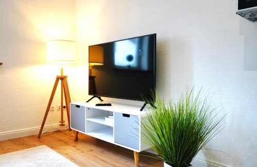 Fallersleben Apartment | Altstadt Apartment II - Terrasse- Waschmaschine- Parkplatz