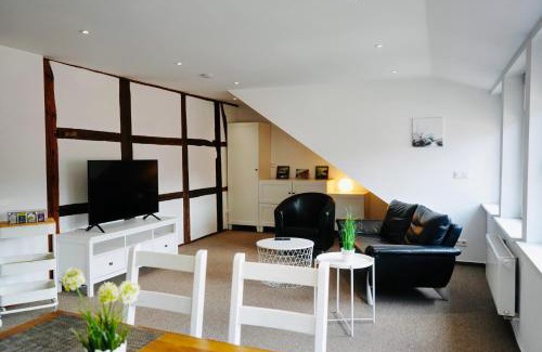 Fallersleben Apartment | Altstadt Apartment IV - Waschmaschine-Parkplatz- WLan