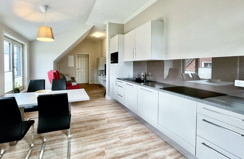 Borkum Apartment | Altstadt Borkum central apartment upper floor on the left