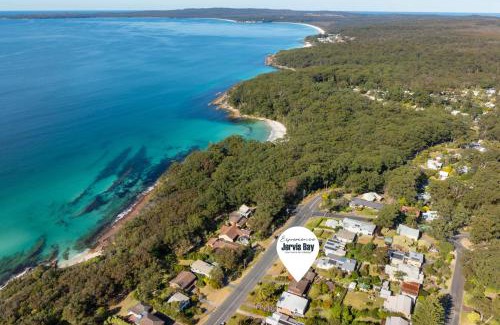 Vincentia House | Alva Lee by Experience Jervis Bay