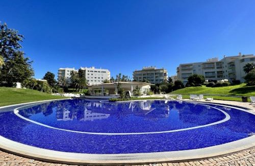 Alvor Apartment | Alvor Paradise With Pool by Homing