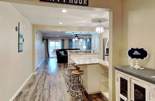 Galveston House | Always 5 O'clock | In Town, Pool Table, Fire Pit