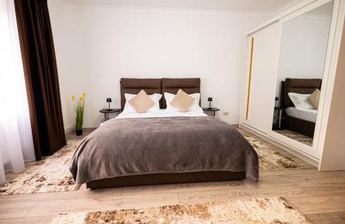 Caransebes House | Aly&Emy