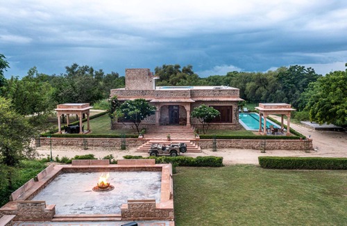 Uchiyarda Villa | amã Stays & Trails Abhay Villa, Bisalpur