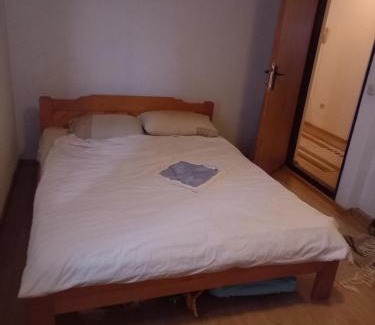 Bosnia Apartment | Am home