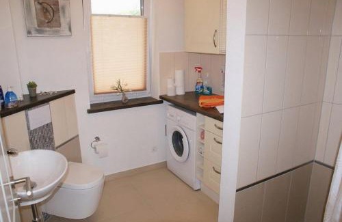 Wismar Apartment | Am Jungfernteich mit Kajak - ABC279