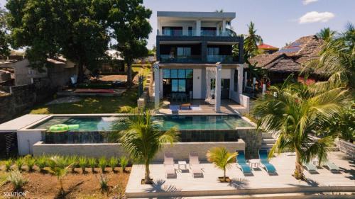 Ambaro Apartment | Amako Beach House