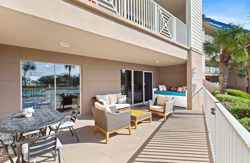 Fort Walton Beach - Destin Condo | Amalfi Coast 118B - Community Pool, Fitness Facility, Gulf Views, Miramar Beach!