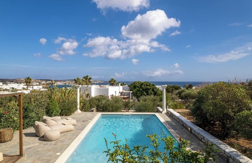 Ampelas Villa | Amalgam Homes Paros