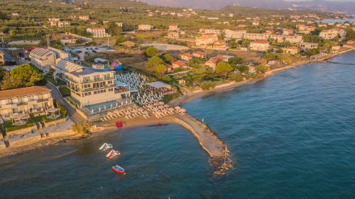 Drosia House | Amaltheia Beachfront Villas