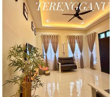 Kampung Ru Muda House | Aman Homestay, Marang