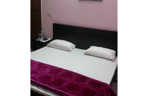Greater Noida House | Aman Inn