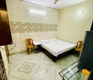 Rohini Hotel | AMAN RESIDENCY
