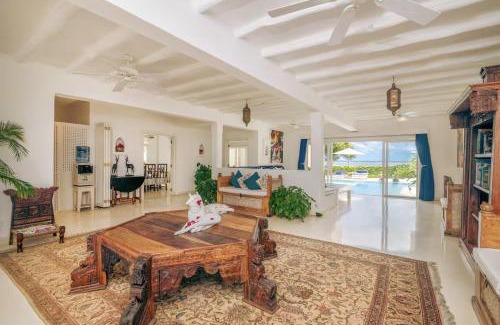 Watamu Villa | Amani Beachfront 5 Bed Villa by YourHost, Watamu