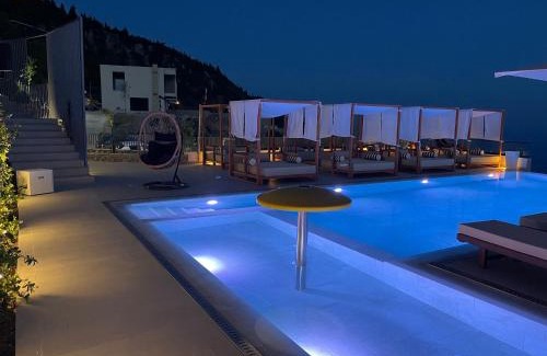 Palase Hotel | Amare Hotel
