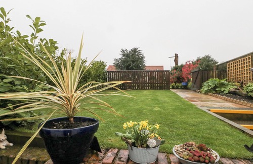 Folkton Cottage | Amari