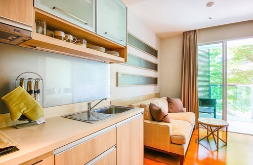 Khao Takiab Condo | Amari residents apartment good location and quiet area , swimming pool ,beach .
