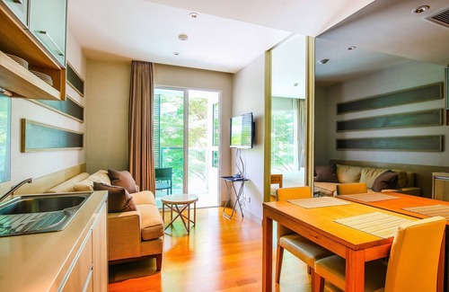 Khao Takiab Condo | Amari residents apartment good location and quiet area , swimming pool ,beach .