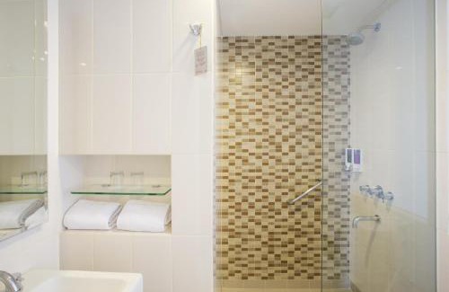 Makassar Hotel | Amaris Hotel Hertasning