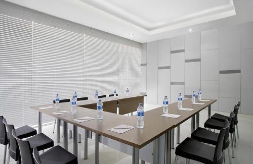 Gambir Hotel | Amaris Hotel Juanda