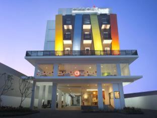 Klojen Hotel | Amaris Hotel Malang