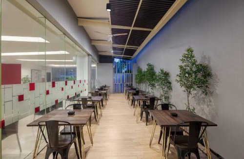 Mampang Prapatan Hotel | Amaris Hotel Pancoran