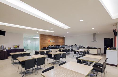 Mampang Prapatan Hotel | Amaris Hotel Pancoran