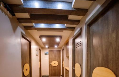 Karsiyang Hotel | Amarjeet Hotel