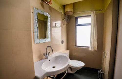 Karsiyang Hotel | Amarjeet Hotel
