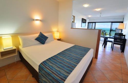 Trinity Beach Apartment | Amaroo At Trinity