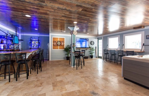 Ormond Beach House | Amarula Spa 8 Bedroom/11 acres on the Tomoka River in Daytona Beach Area