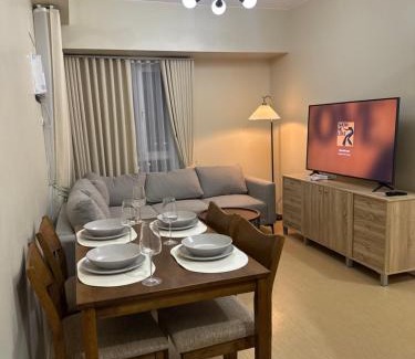Barangay 29 Apartment | Amayara Nest Hospitality 22nd Floor with Netflix