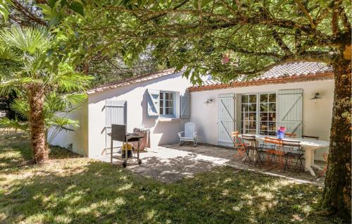 La Boissiere-des-Landes House | Amazing Home In La Boissières Des Land