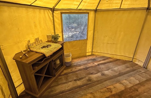 Bear Creek RV Rental | Amazing 1-bedroom yurt in Seward