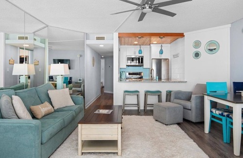 North Ocean City Condo | Amazing 1 BR Ocean Front Unit - Wake Up Each Morning to a Beautiful Sunrise!