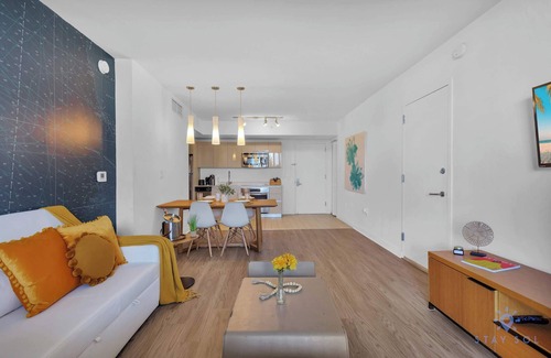 Hallandale Beach Apartment | Amazing 1BR Apt with Amenities, Pool and Gym