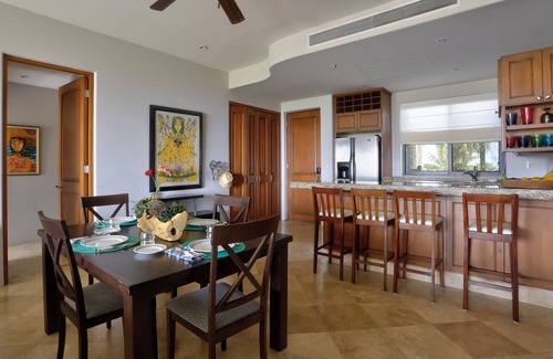 Campo de Golf Fonatur Apartment | Amazing 2B apartment in Alegranza Luxury Condo, San José del Cabo.
