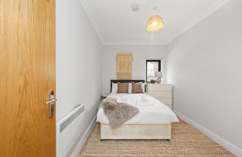 Southfields Apartment | Amazing 2bed flat 10min to Wimbledon tennis courts