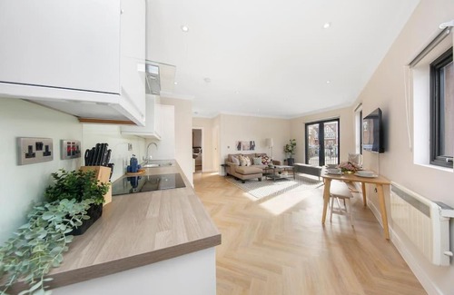 Southfields Apartment | Amazing 2bed flat 10min to Wimbledon tennis courts