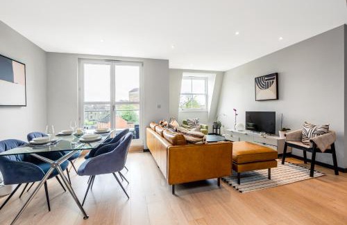Stockwell Apartment | Amazing 2BR Flat, Free Parking, by Battersea