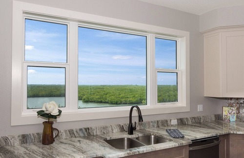 New Smyrna Beach House | Amazing 3-bedroom house across the street from the beach in New Smyrna Beach, FL