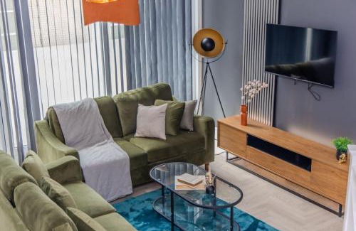 Montpelier Apartment | Amazing 3 Bedroom Flat I Next To Brighton Beach & Shopping Center