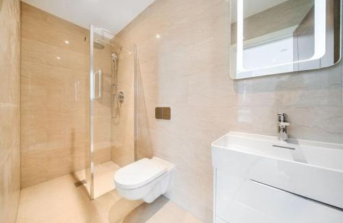 Wimbledon Apartment | Amazing 3 Bedroom Flat in the Heart of Wimbledon