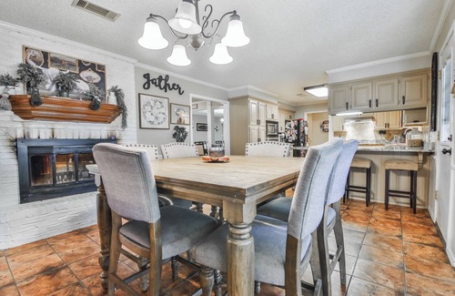 Raintree House | Amazing 4,500 sq ft 2-story home in King's Gate. Perfect for large groups!