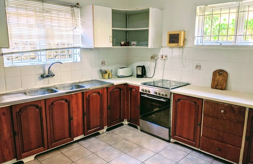 Flic-en-Flac Villa | Amazing 4 bed 3 bath beachside villa in gated community
