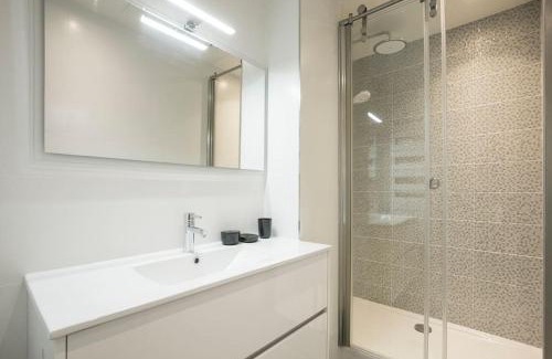 9th Arrondissement Apartment | Amazing 6 pax place near Opera