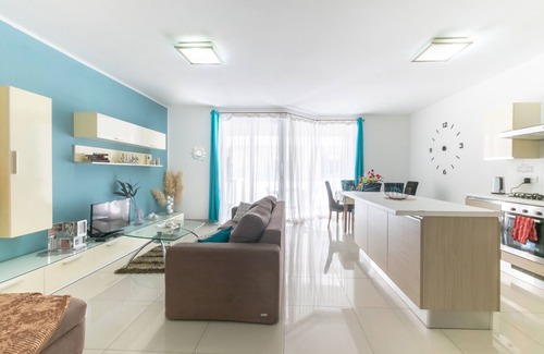 Bugibba Apartment | ☆Amazing Apart.w/side Sea View☆8