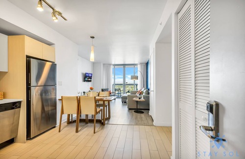 Hallandale Beach Apartment | Amazing Apartment w/Private Balcony & Pool