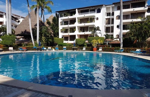 Marina Vallarta Apartment | Amazing apartment with pool view