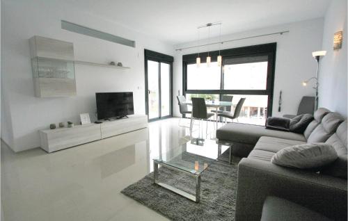 Els Arenals del Sol Apartment | Amazing Apartment In Arenales Del Sol